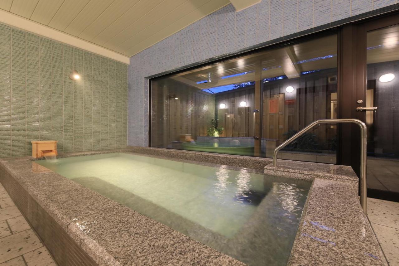 คูซัตสึ-ออนเซน อาเอรุยาโดะ ทากามัตสึ Hotel คุซาสึ ภายนอก รูปภาพ